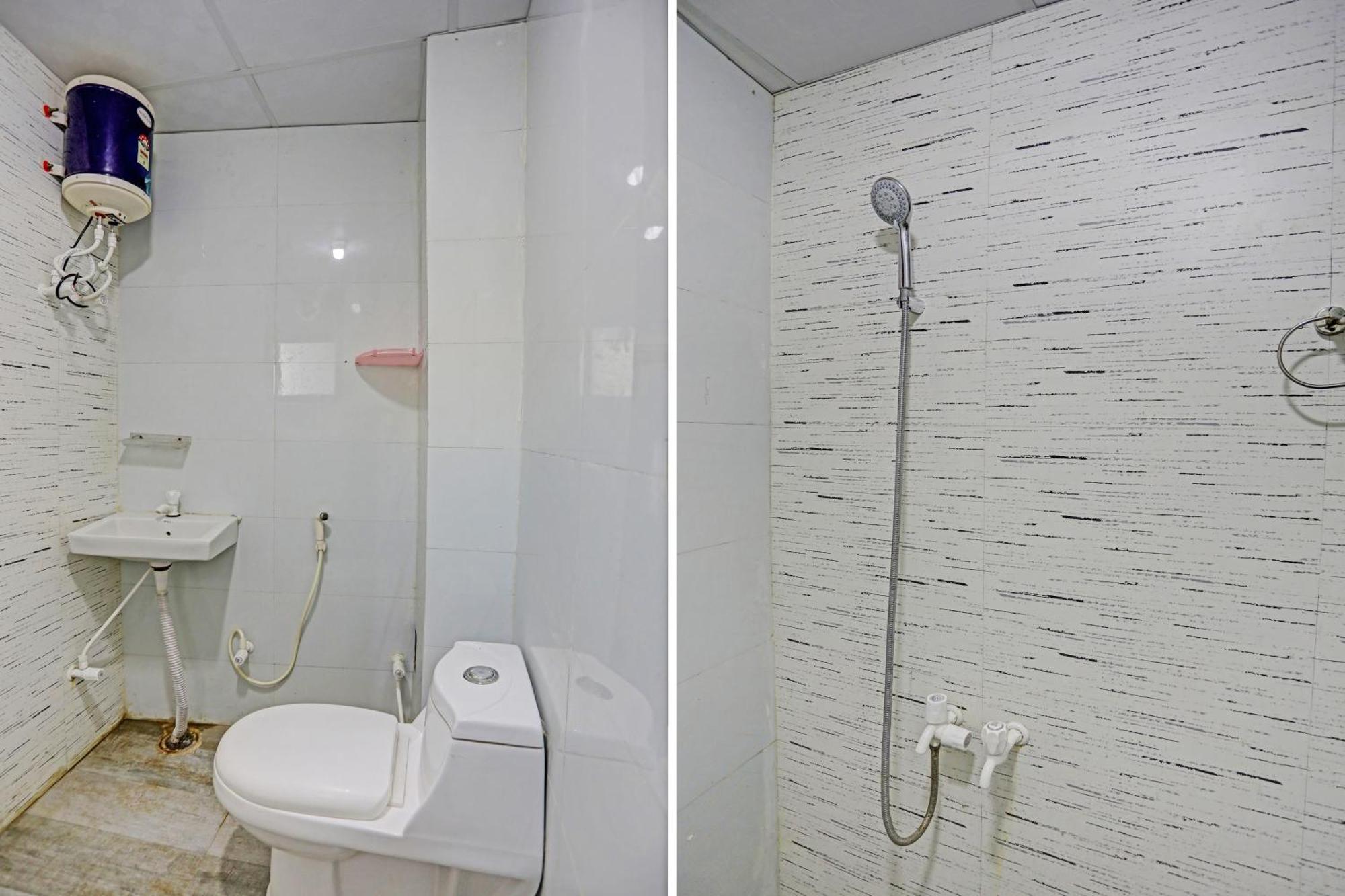 Umen Hotel Nearest Sector 66 Noida Eksteriør bilde