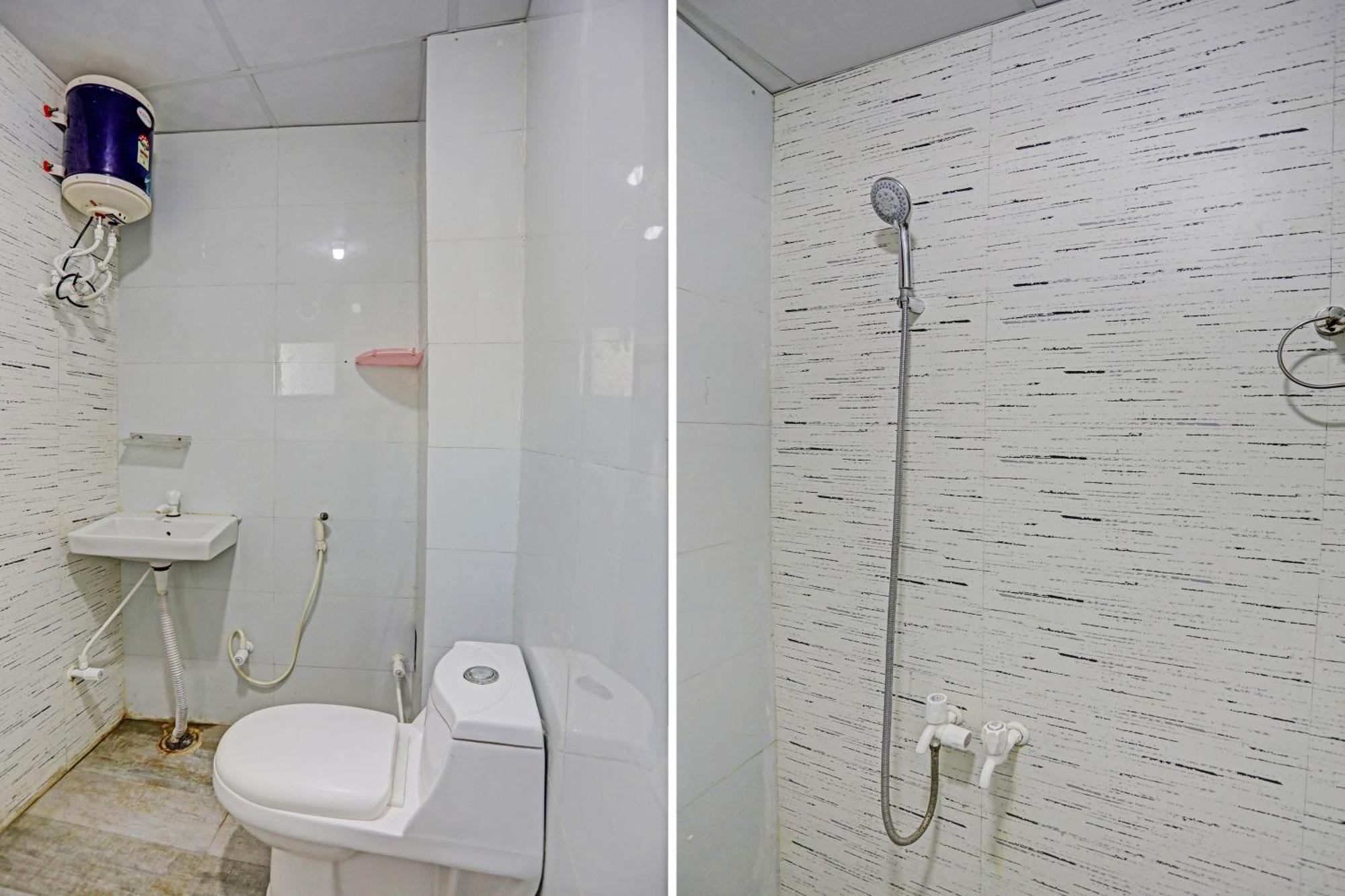 Umen Hotel Nearest Sector 66 Noida Eksteriør bilde